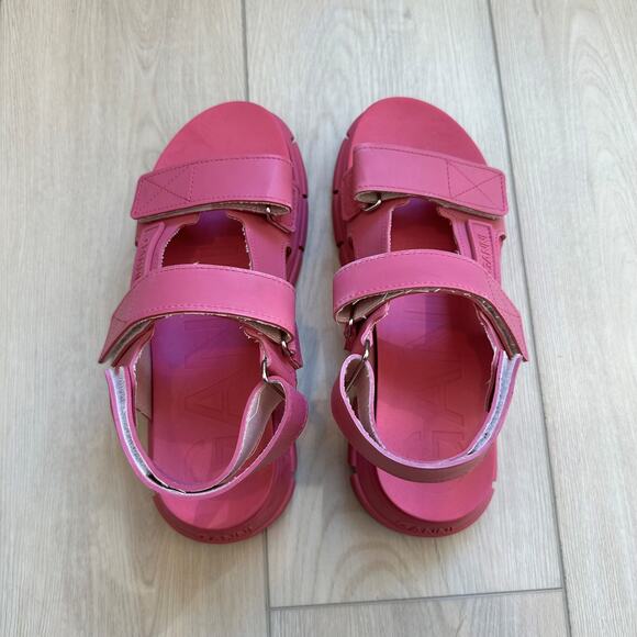 Ganni Sport Shocking Pink lug sole recycled rubber velcro sandals EU 38 - Picture 3 of 7